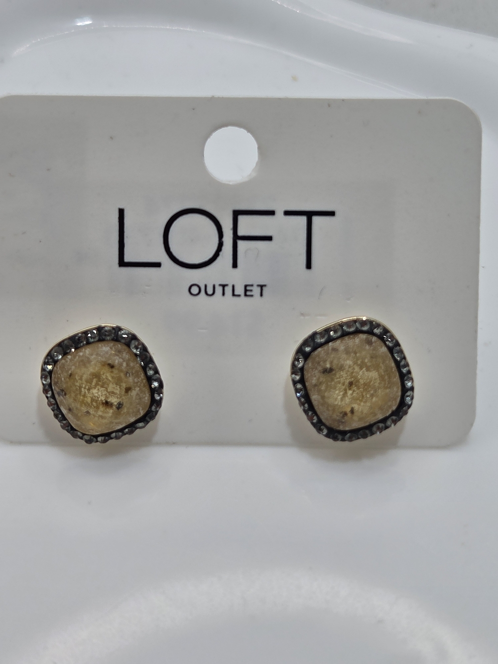 NWT LOFT Outlet Faux Amber Druzy Cushion Cut Stud Earrings Rhinestone Halo ✨💛
